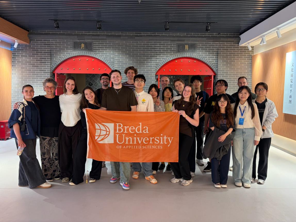 Cities, classrooms and culture shock: two Built Environment students on teaching in China